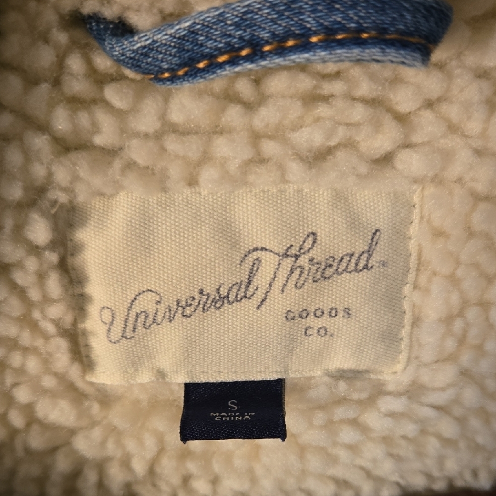 Universal Thread Cream Sherpa Jacket - Picture 2 of 7